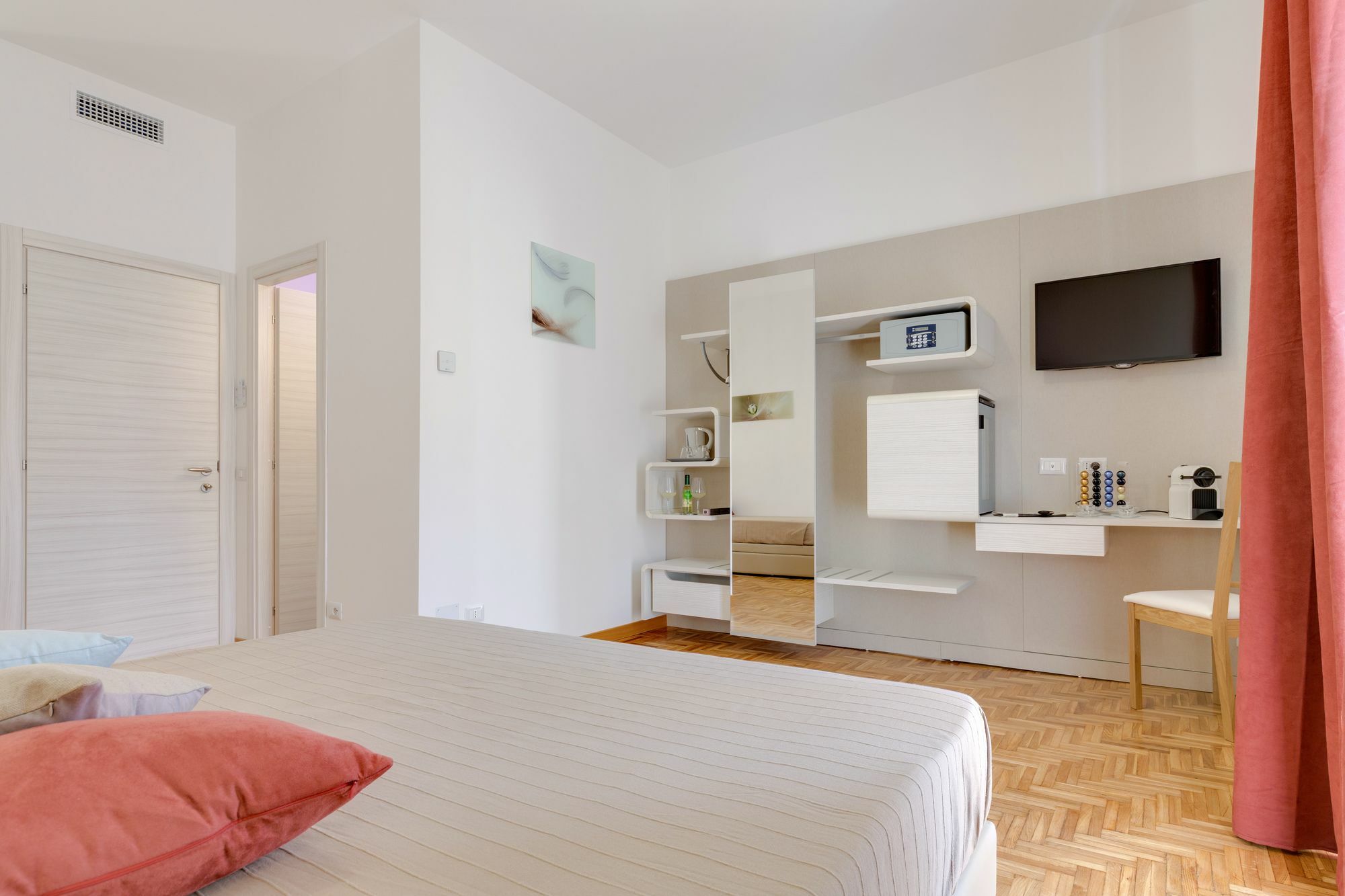 Dolce Luxury 2* Rome