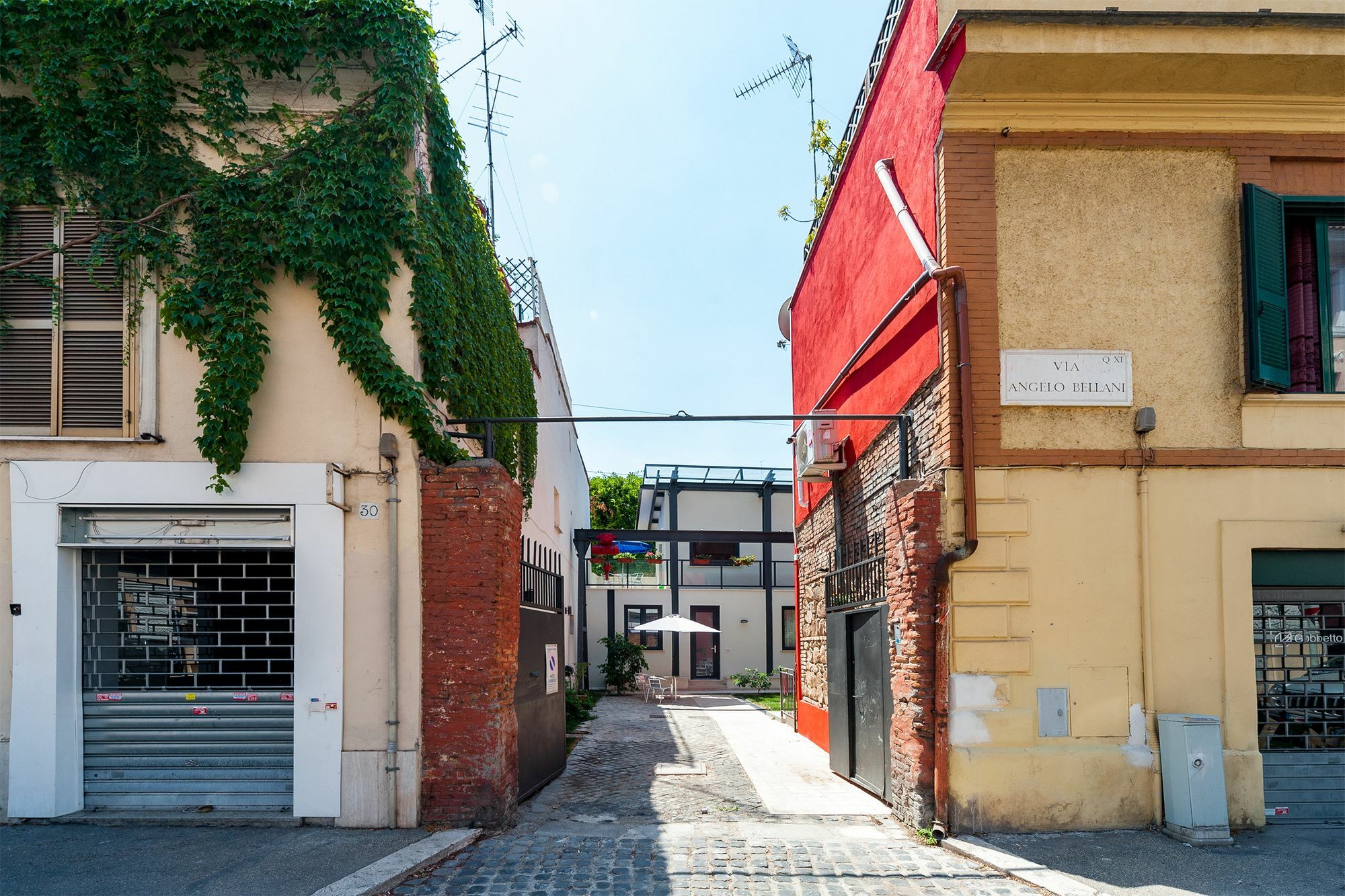 Il Giardino Dell'argano Rosso Roma
