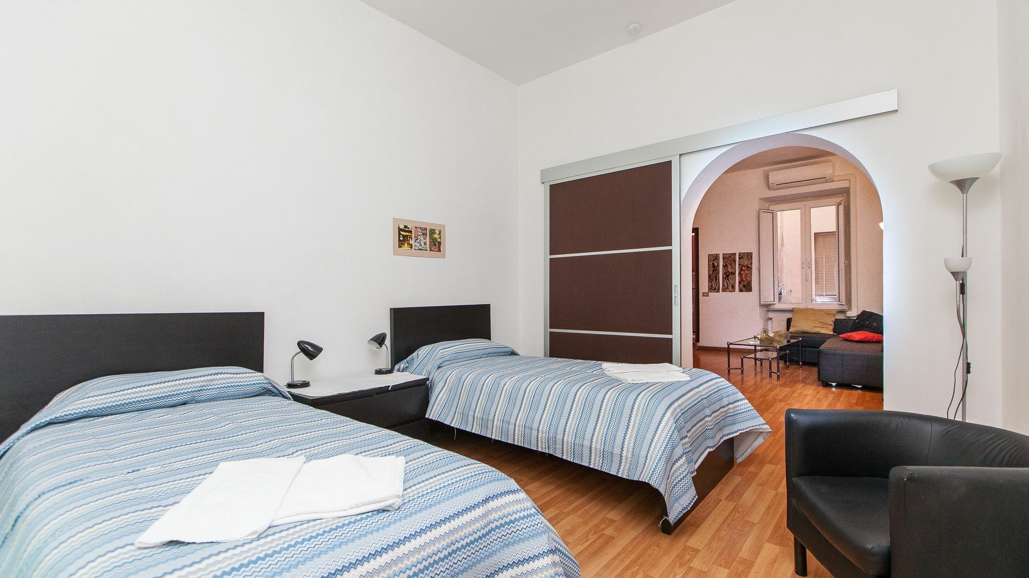 Rental In Rome Santini Apartment *