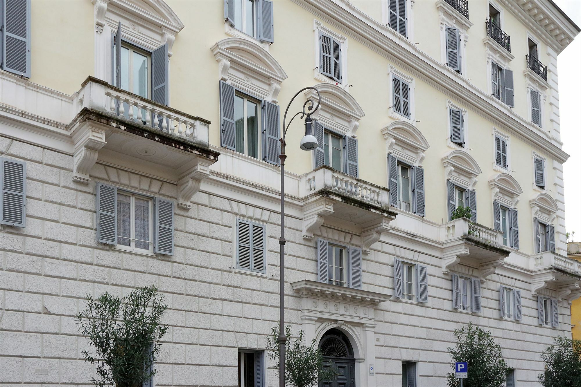 Mecenate 2* Roma