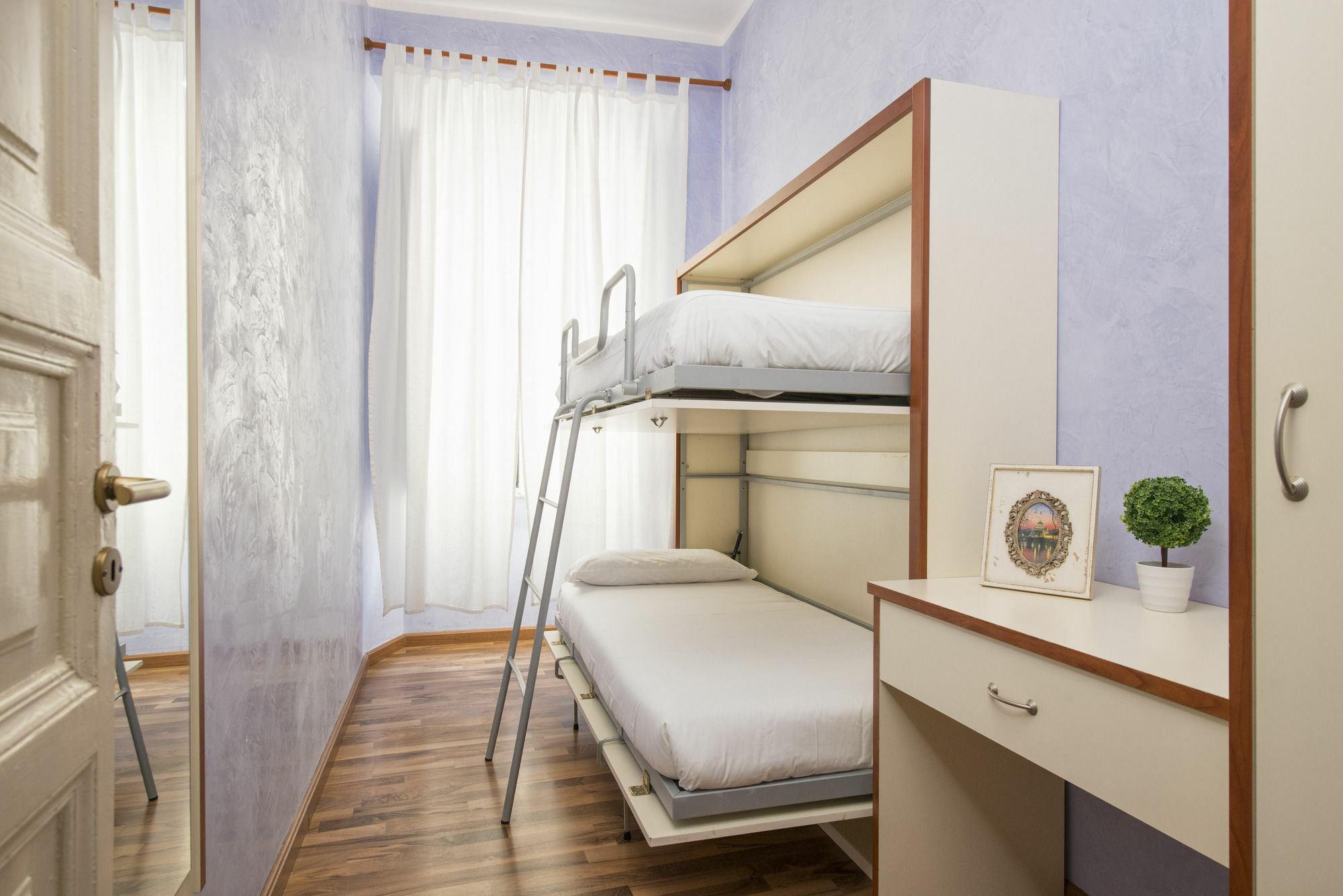 Navona Tower Relais Affittacamere 2*