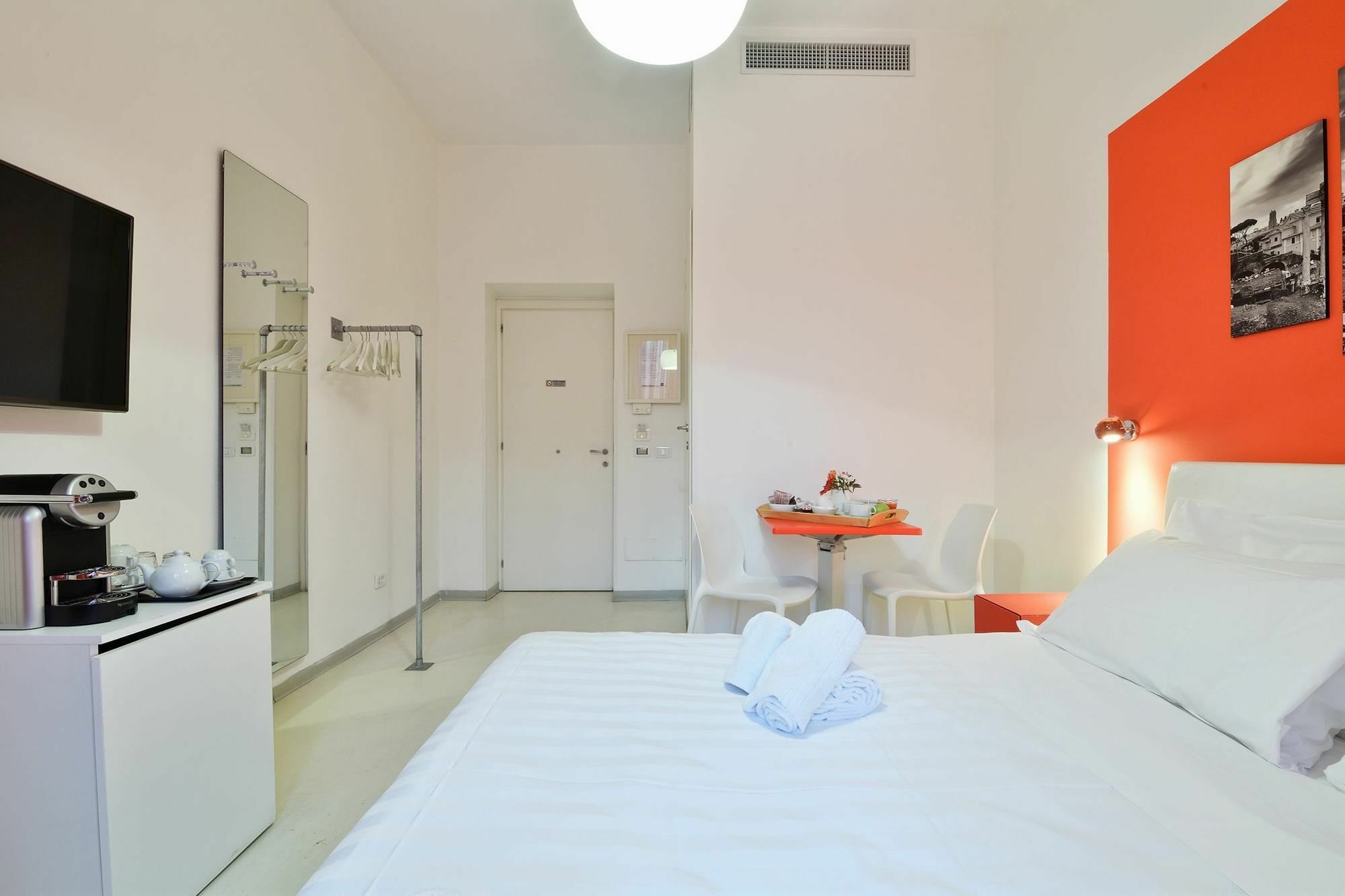 Viale Giulio Cesare Guest house 2*