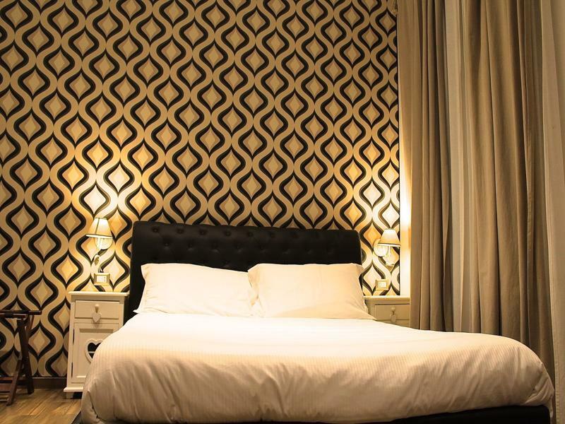 Royal 2* Roma
