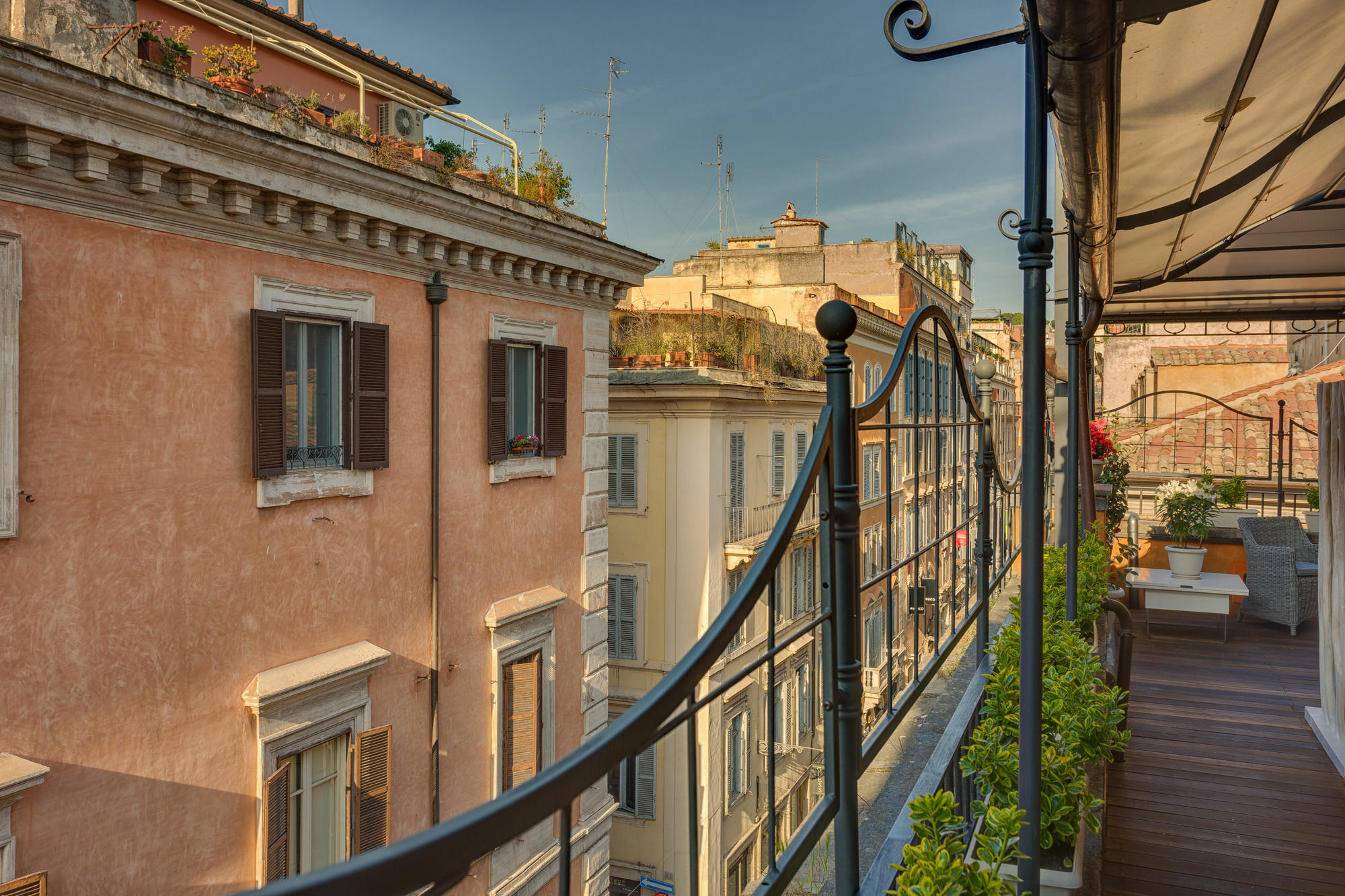 Shali Luxury Spagna Guest house 2*