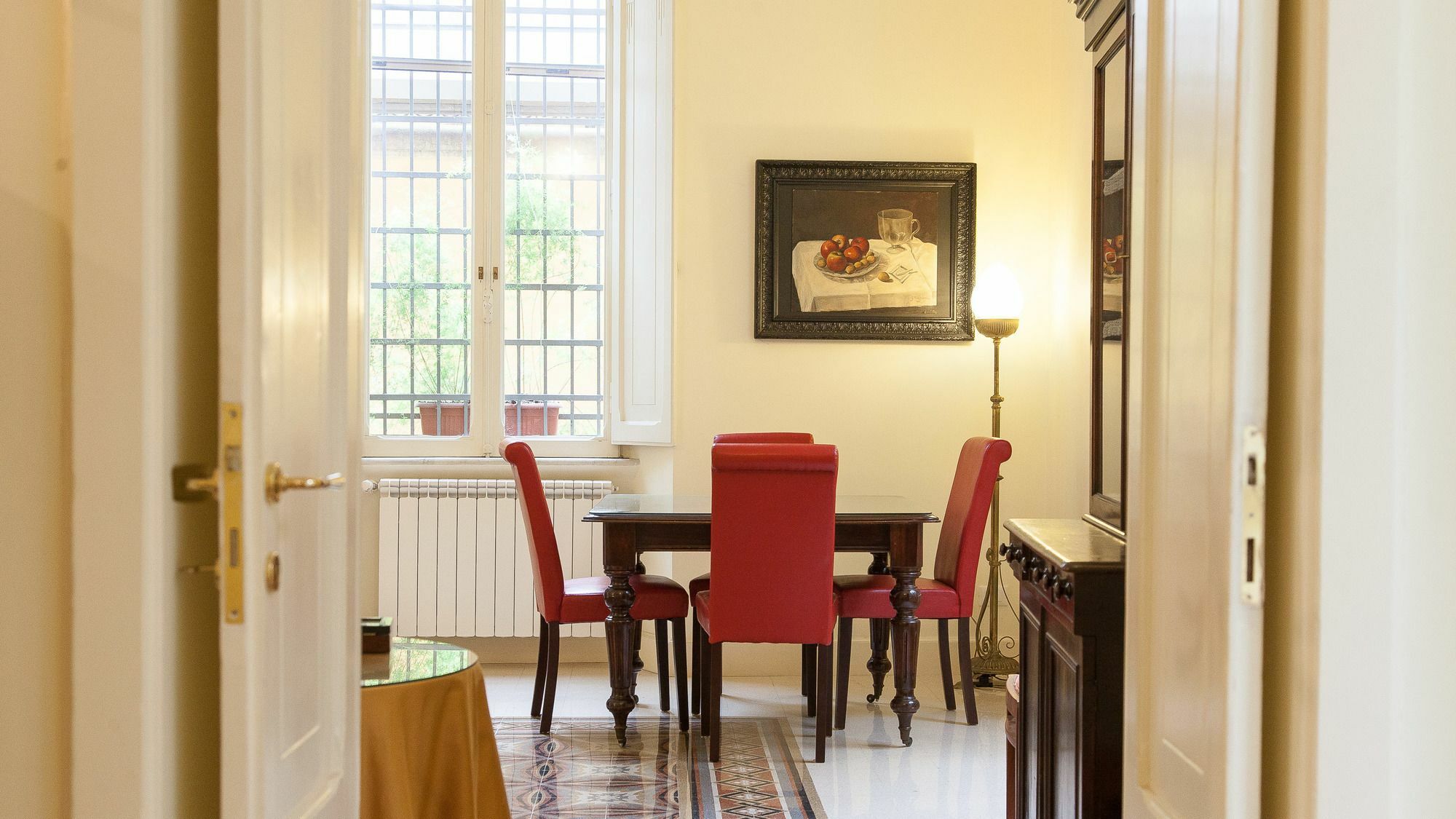 Portico Ottavia Garden Apartment