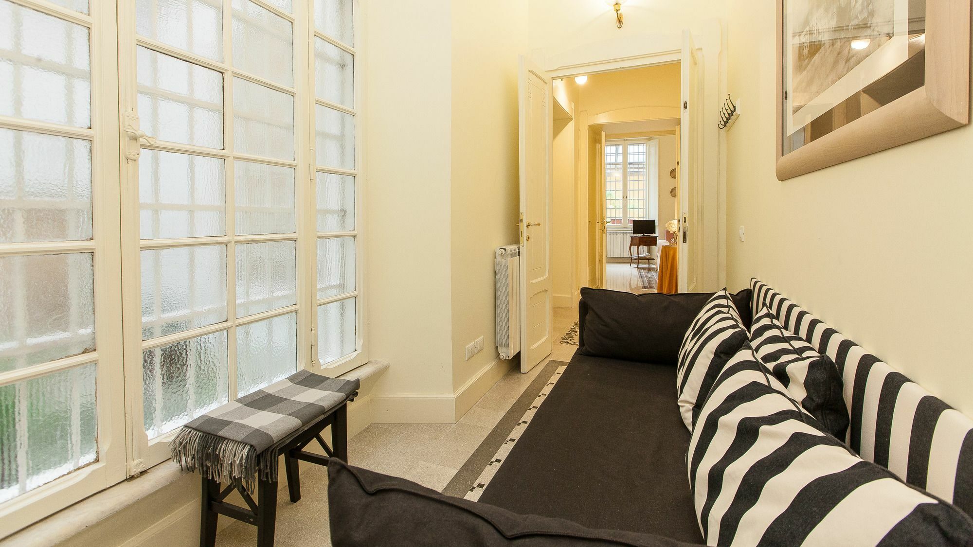 Portico Ottavia Garden Apartment * Roma