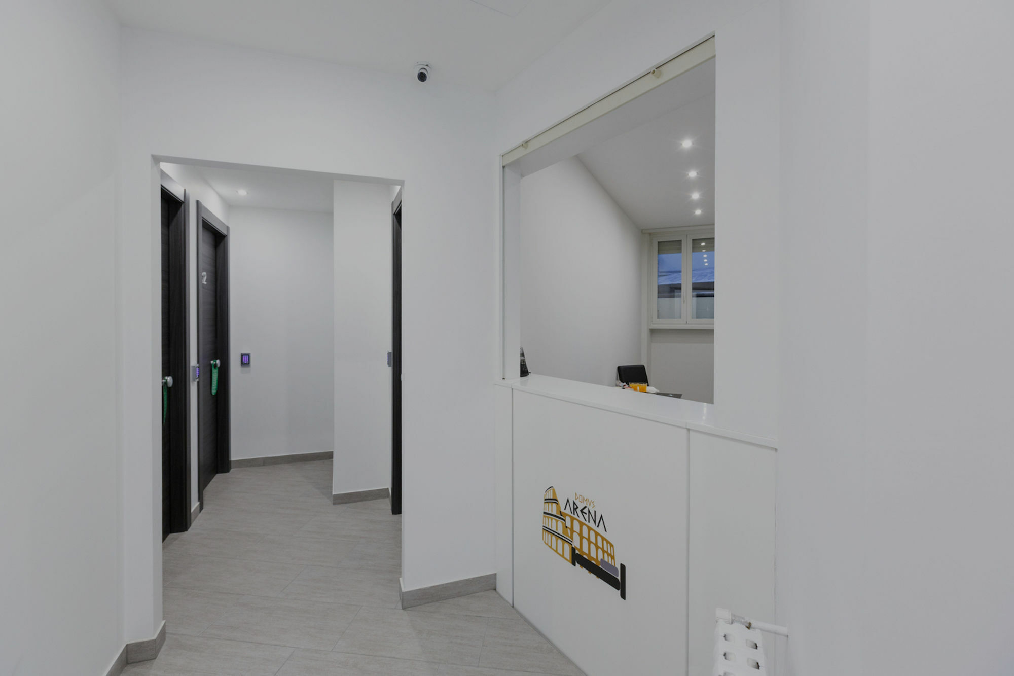 Domus Arena Guest house 2*