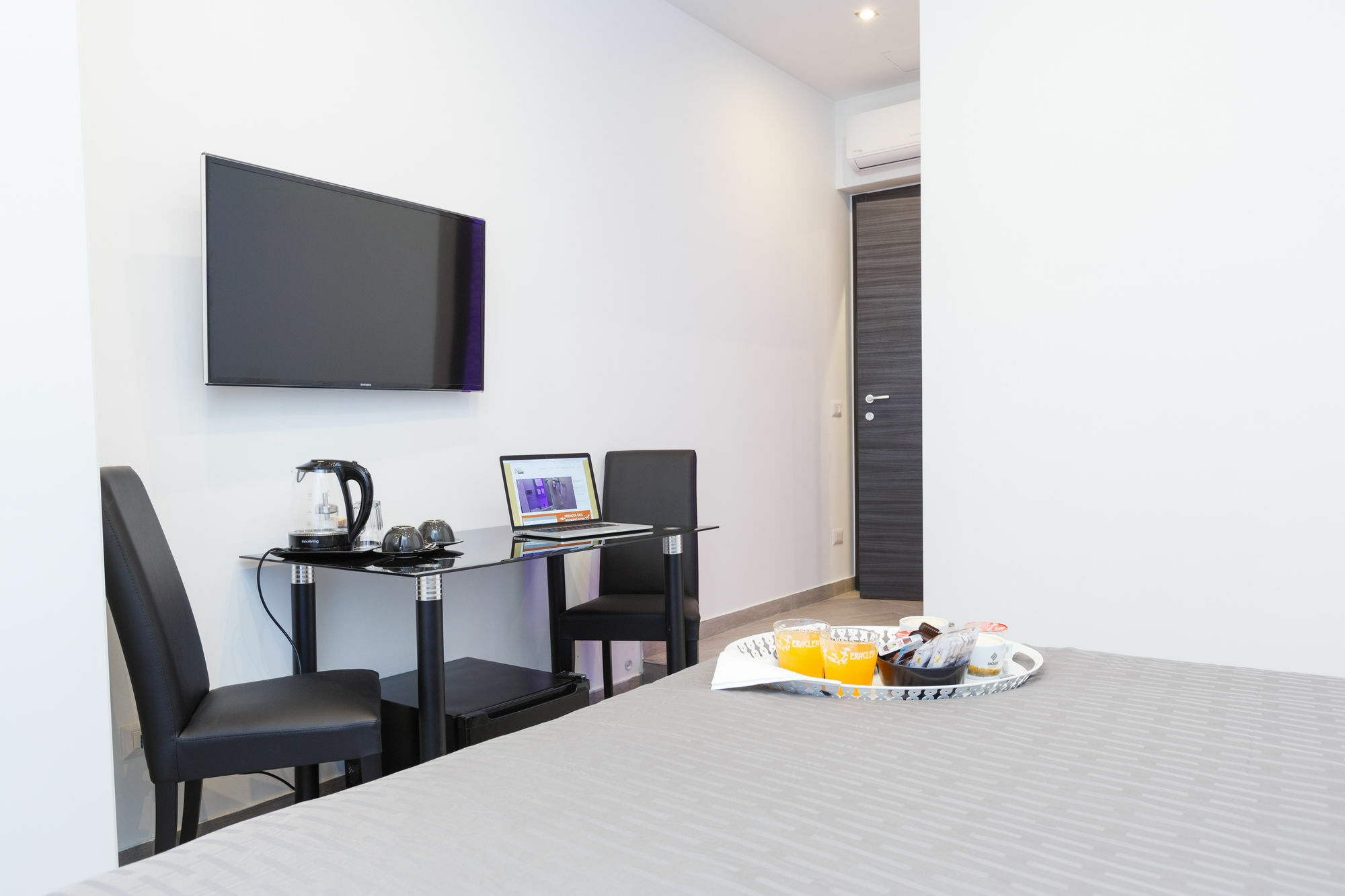Domus Arena Guest house 2*