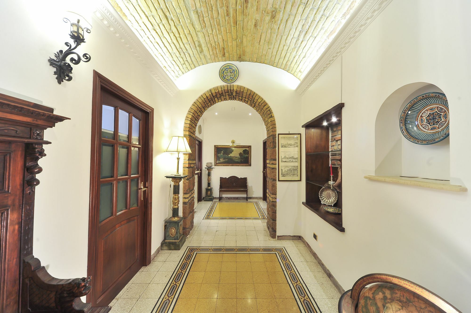 Domus