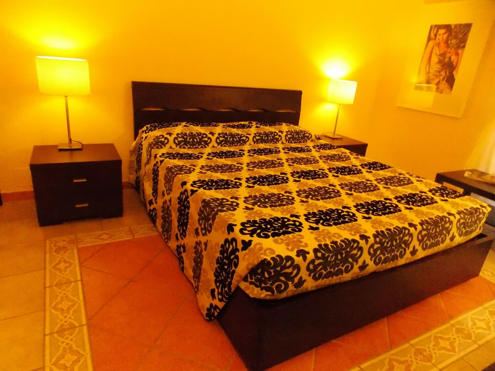 Glamour Center Of Guest house 2*