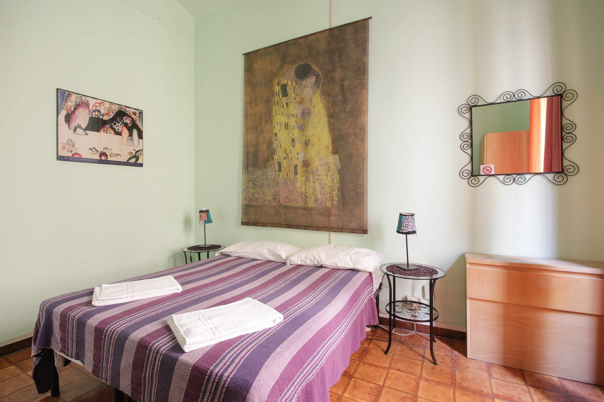 Affittacamere Sixbeds 2*