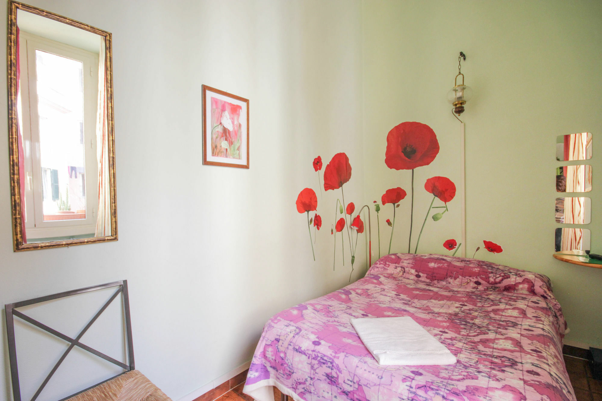 Sixbeds 2* Roma