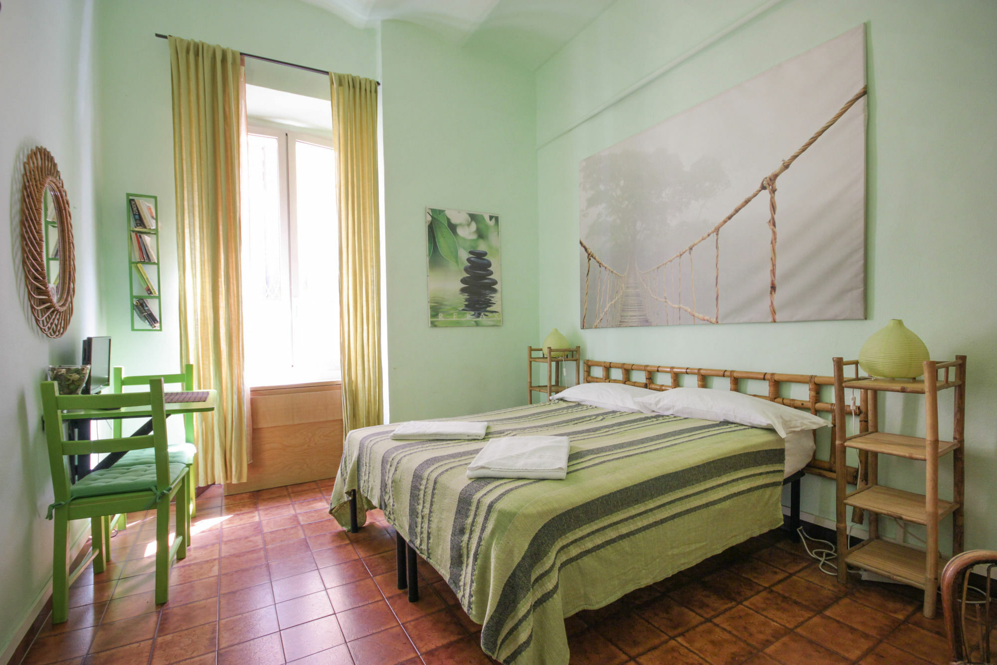 Sixbeds 2* Roma
