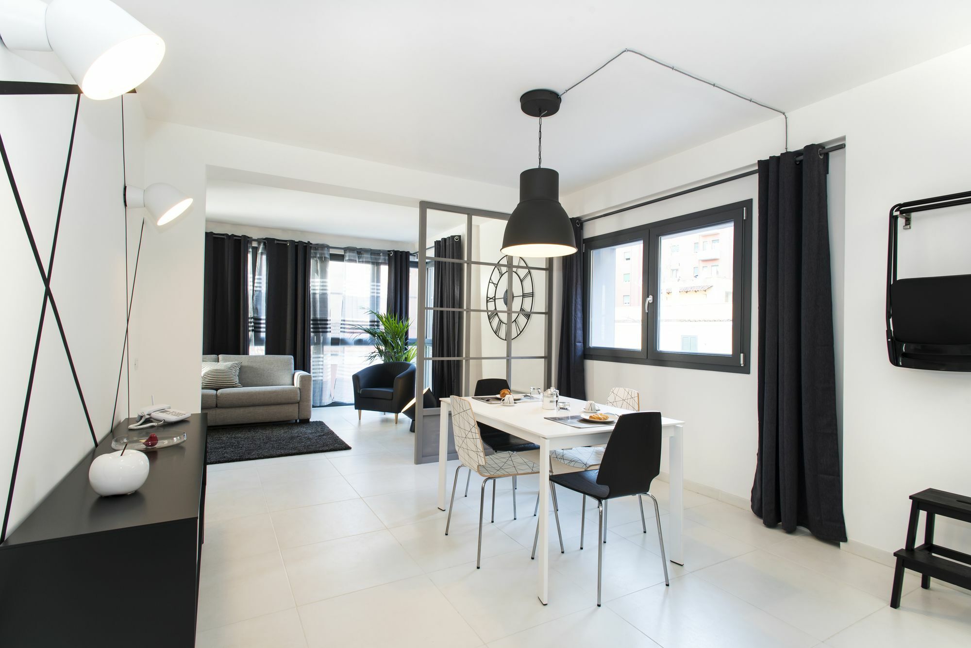 Skytower - The Right Space Appartamento