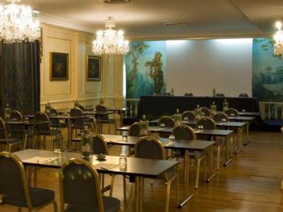 Starhotels Michelangelo Hotel 4*