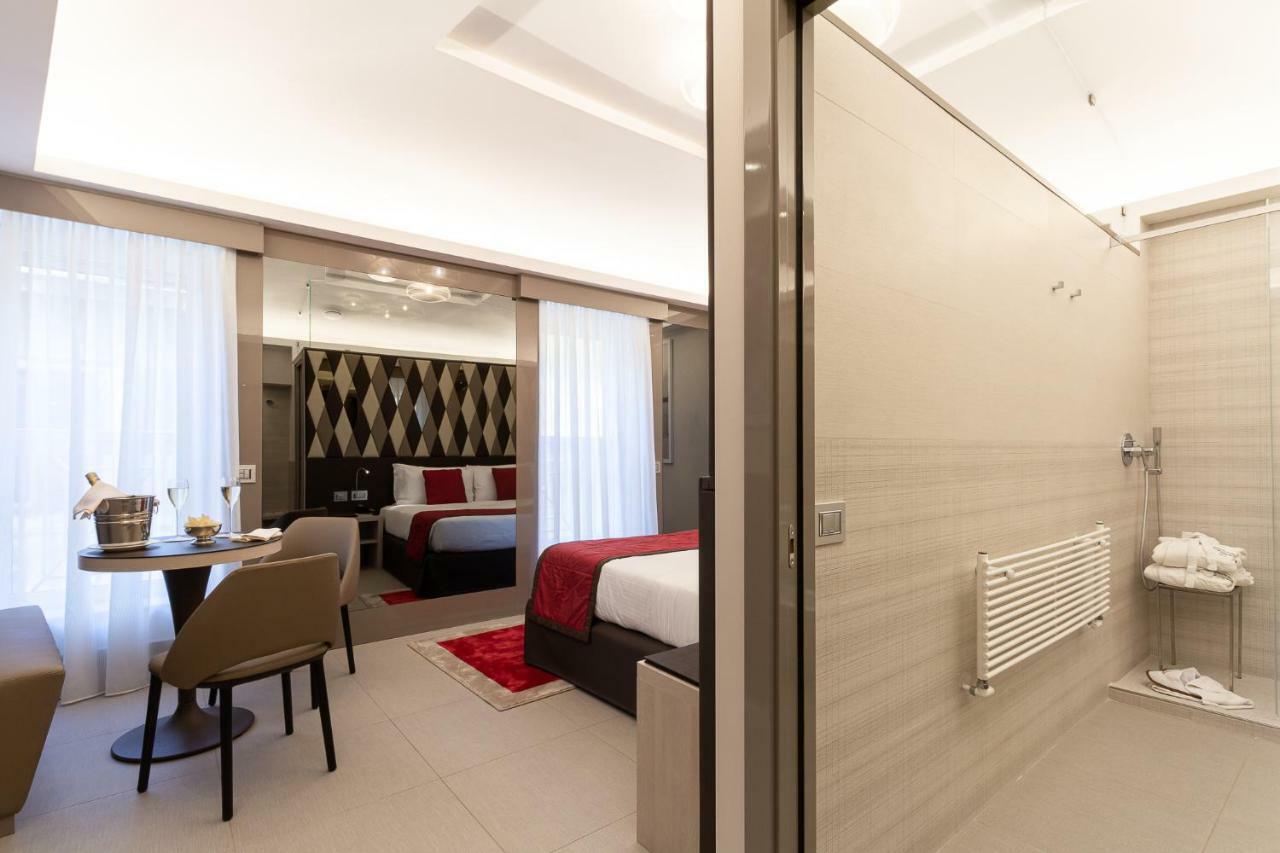 Harry's Bar Trevi & Restaurant Hotell