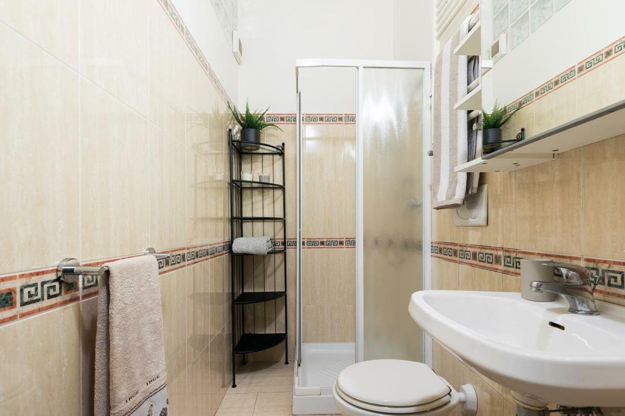 Homehouse Giulio Cesare-San Pietro Holiday home *