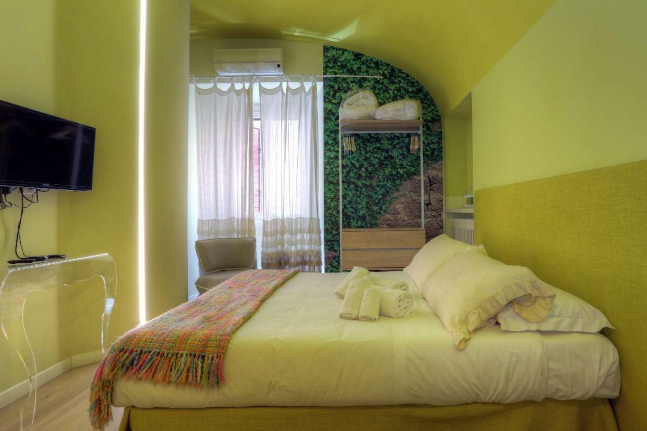 Wisteria Apartment