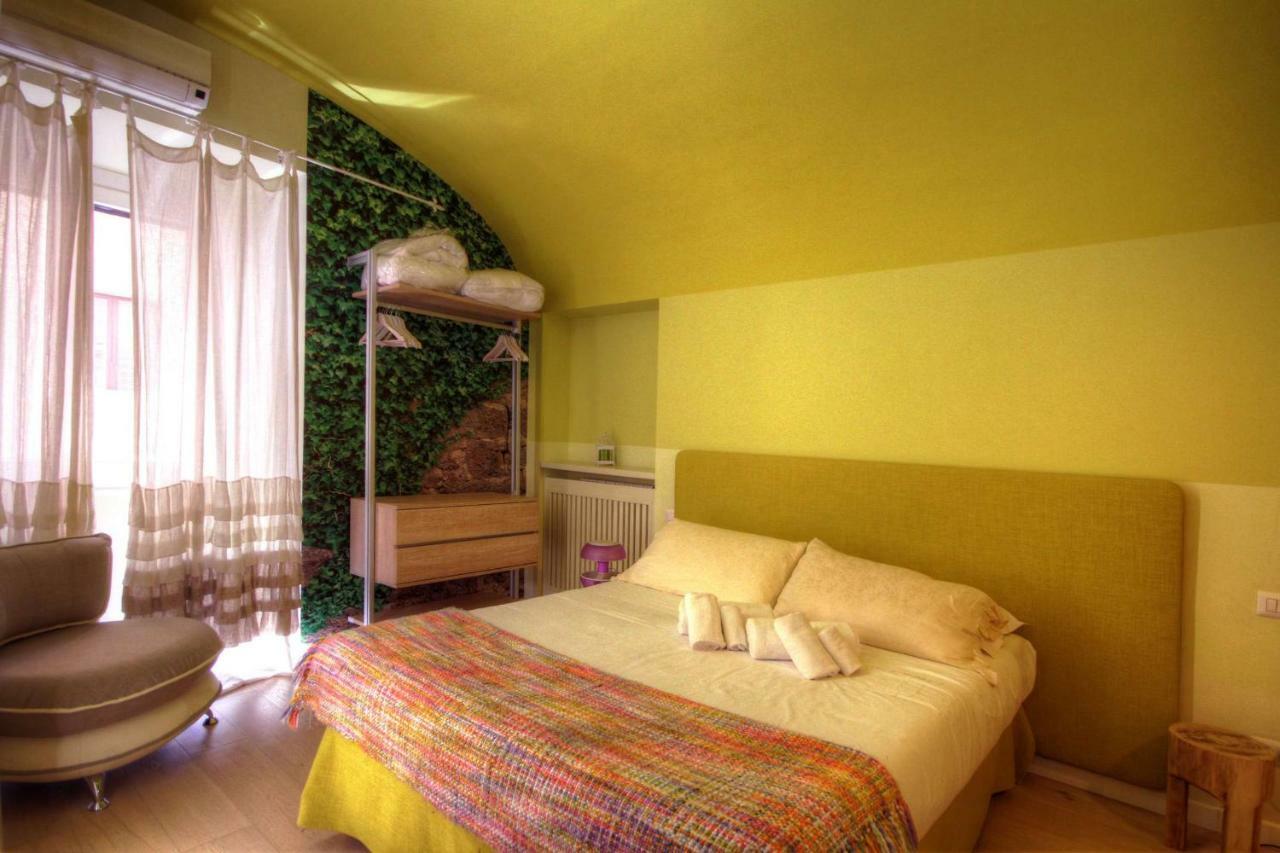 Wisteria Apartment