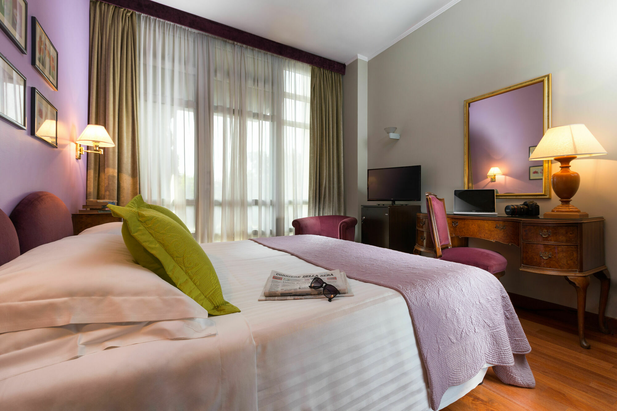 Hotel Fenix 4*