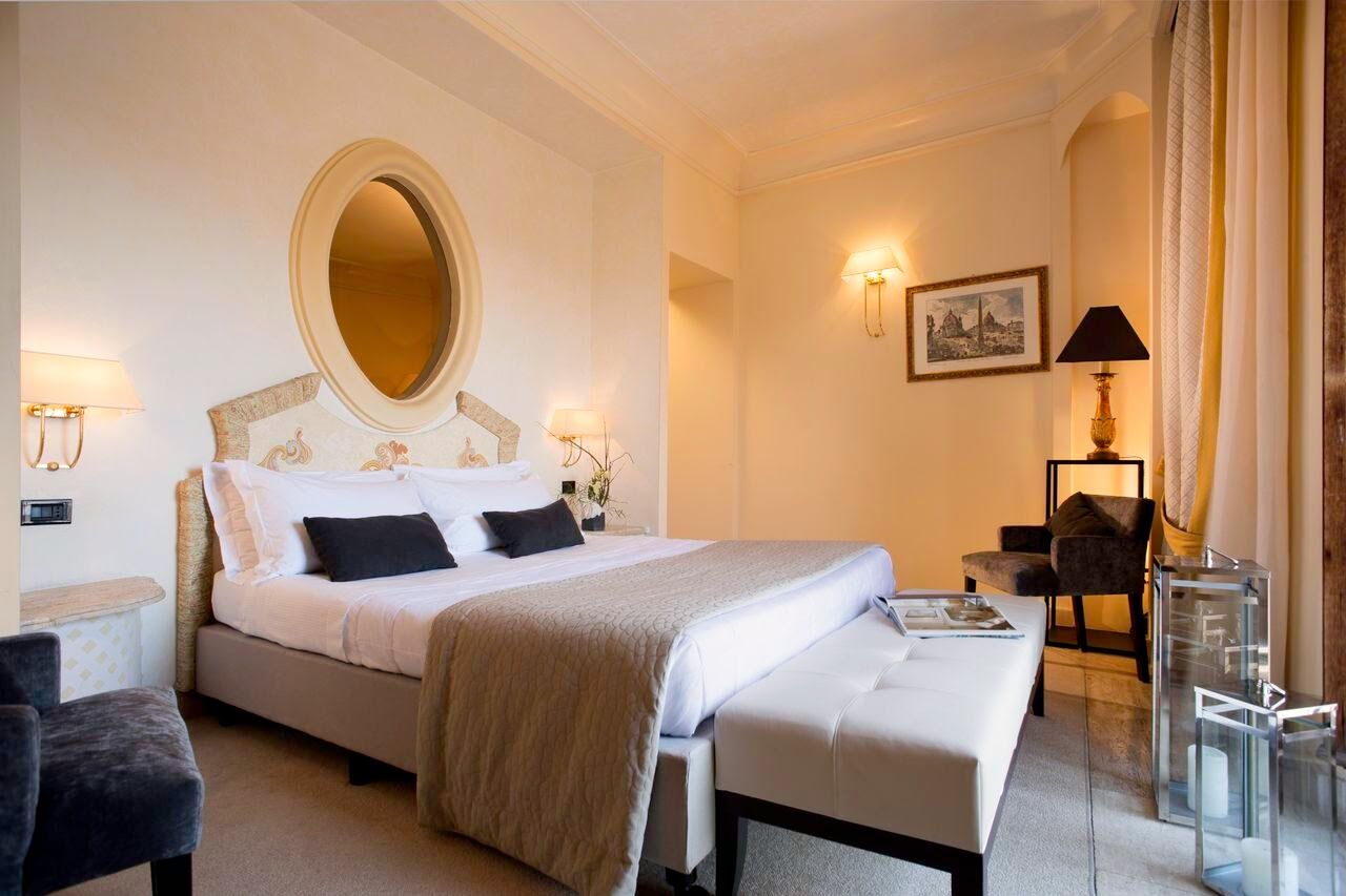 Colonna Palace Hotell 4*