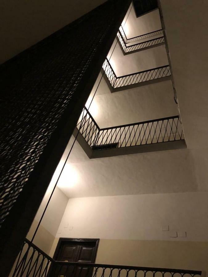 Bed & Breakfast 109 *