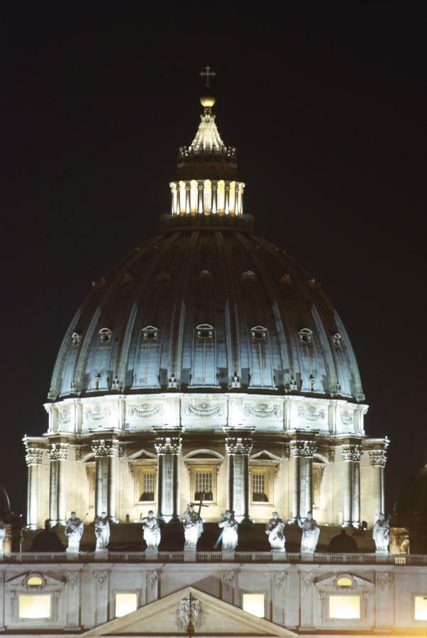 Major Sisters, In The Heart Of * Roma
