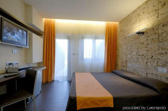 Ways Garden & Leisure Hotell 4*
