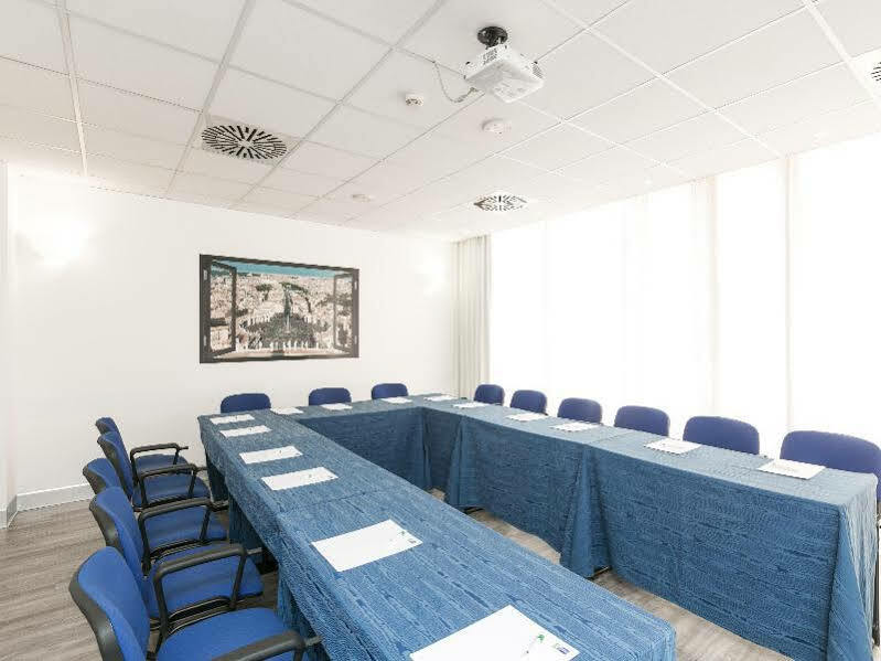 Tuscolana San Giovanni Hotell 3*