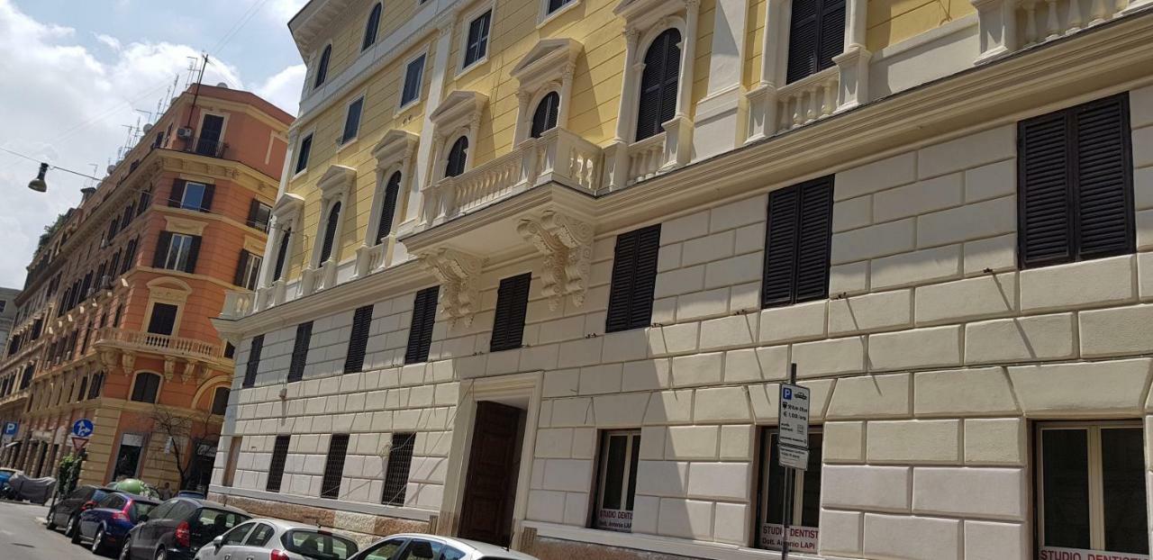Affittacamere La Casa Sul Cortile Roma