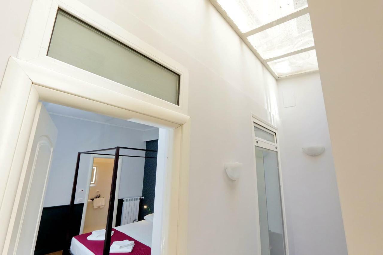Vittoria Colonna Apartment