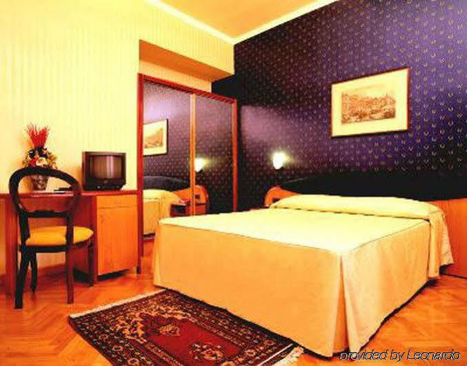 Fori Imperiali Hotel