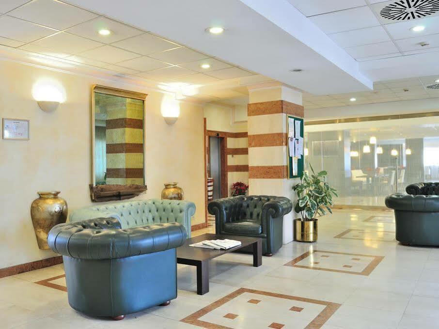 Hotel Bv Oly 4*