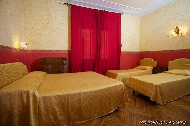 Hotel Trinita Dei Monti Roma