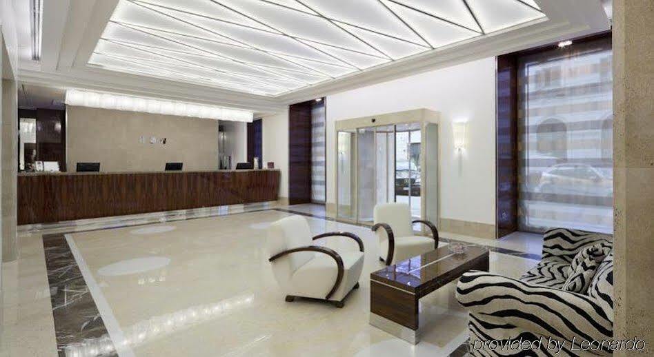 Hotell Deco 4*