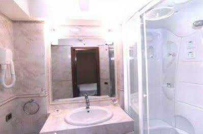 Luxury H 2000 Bed & Breakfast