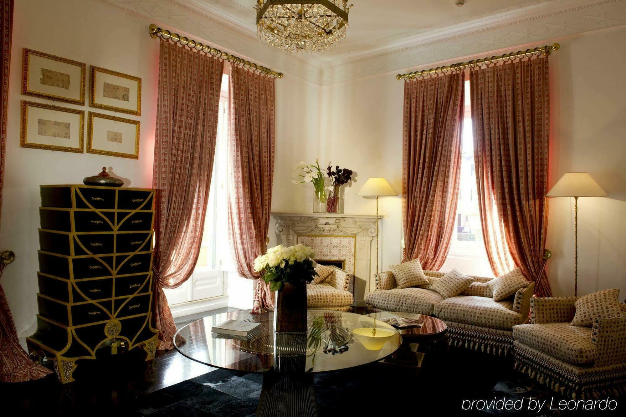 Hotell Majestic 5*