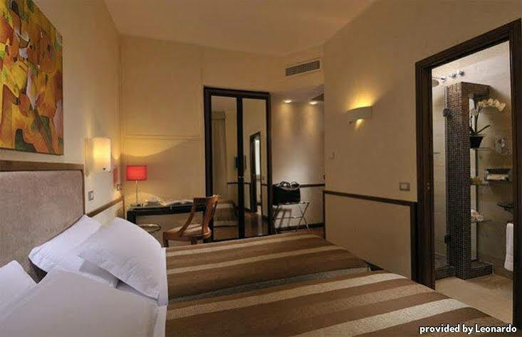 Hotel Western Piccadilly 4*