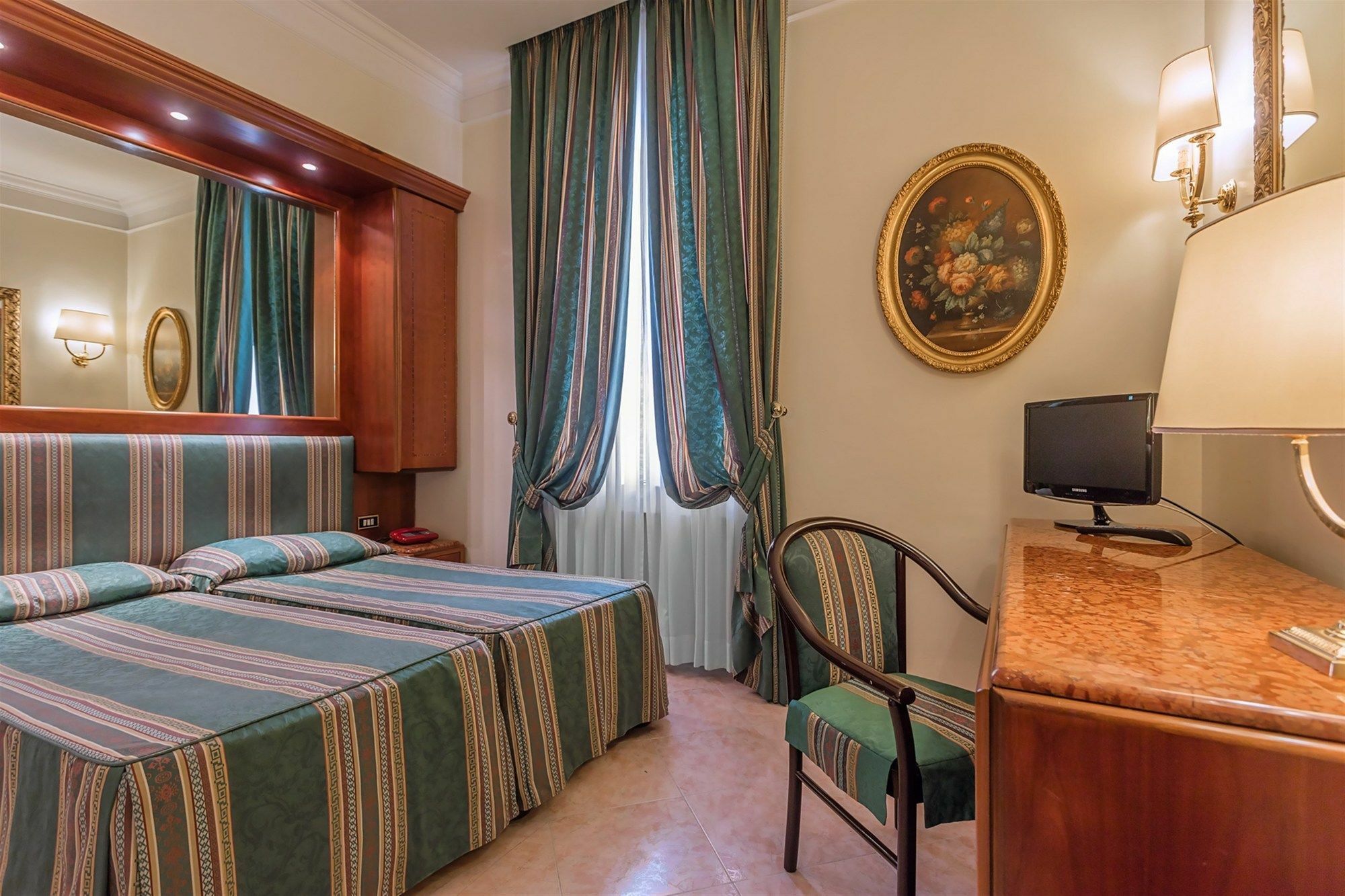 Raeli Noto 3* Roma