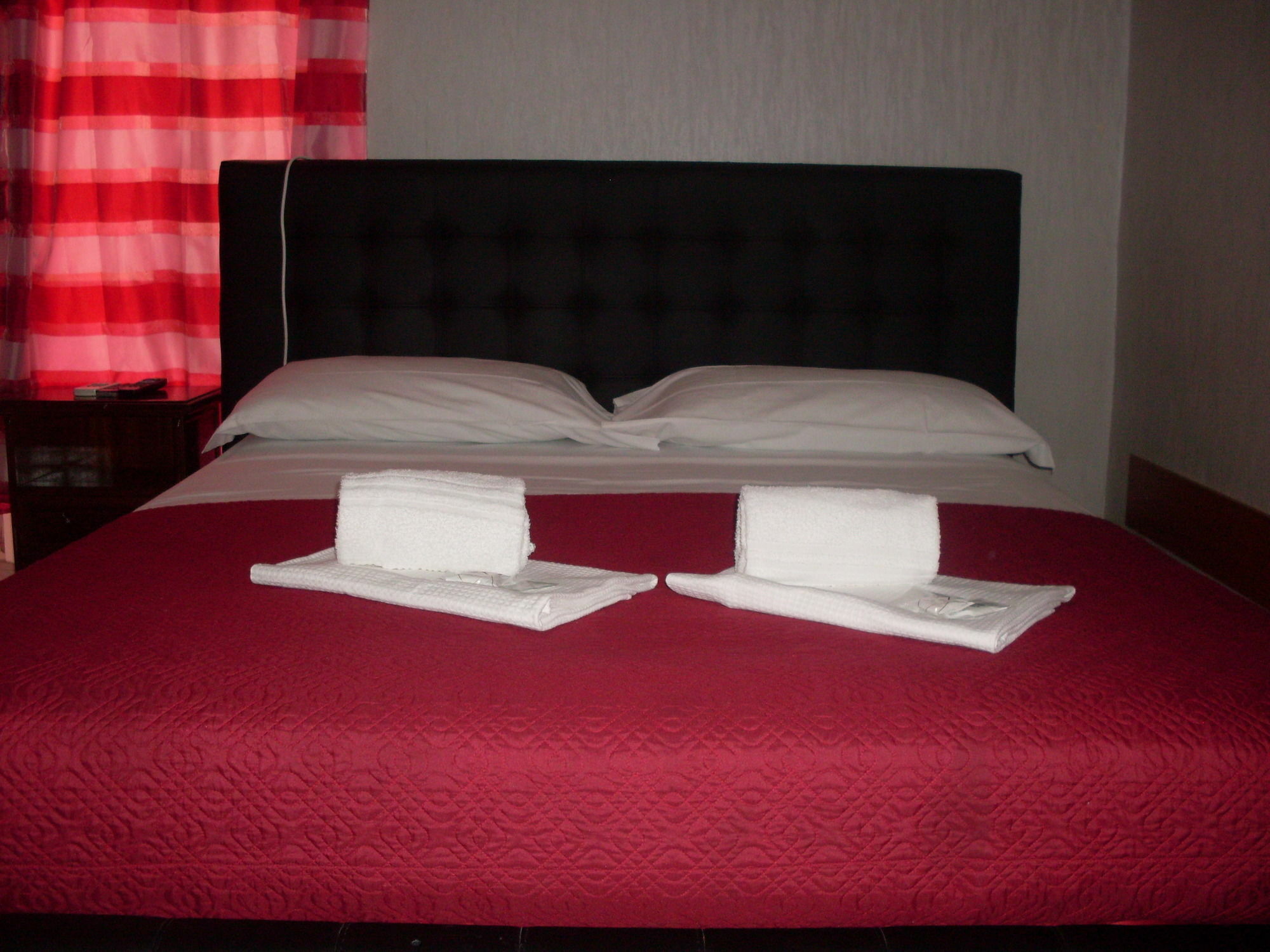 Dhali Affittacamera 3*