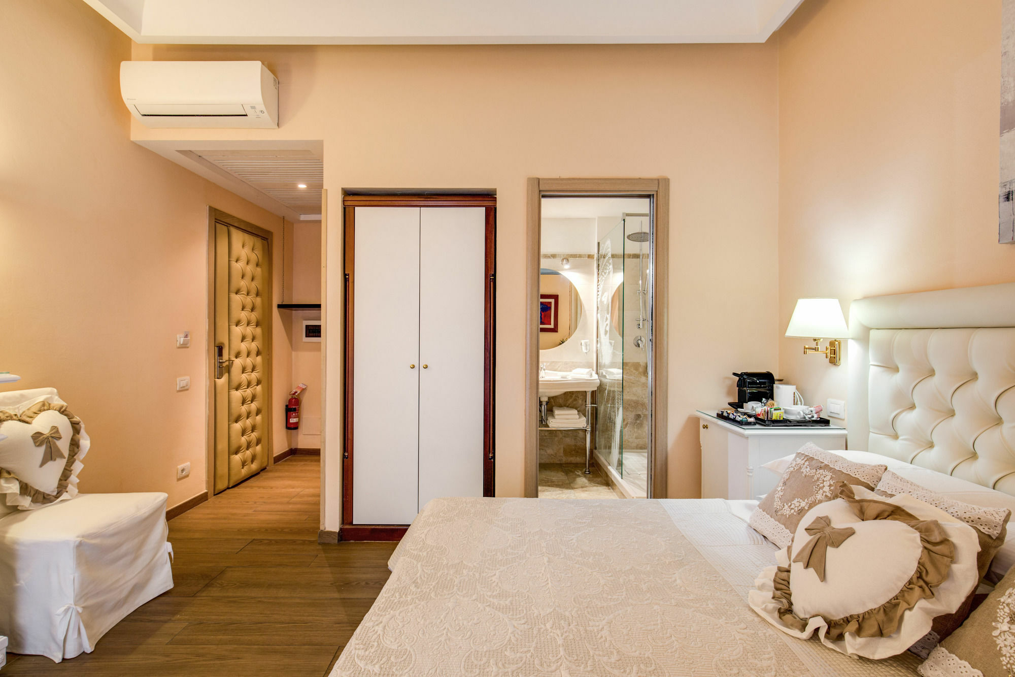 Rome55 - Piazza Di Spagna Gasthof 3*
