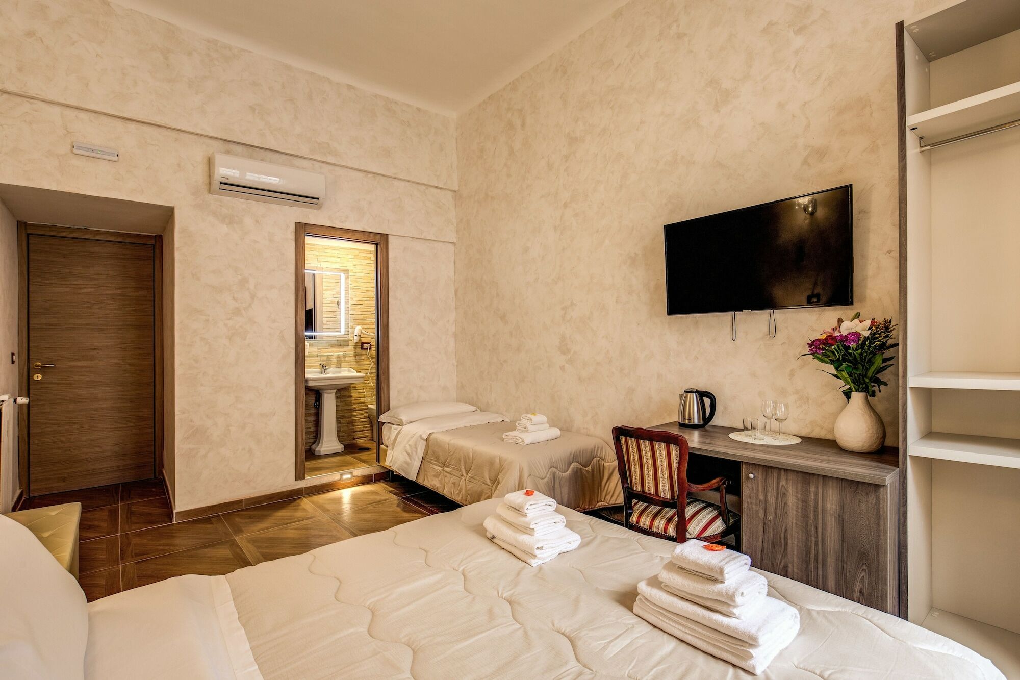 Amici 2* Roma