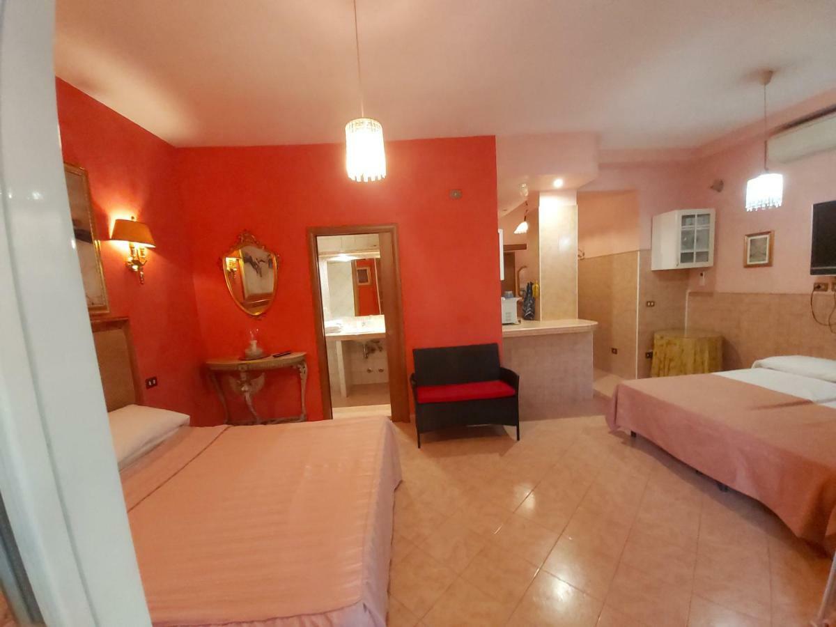Oliveri Viale Marconi Apartamento *