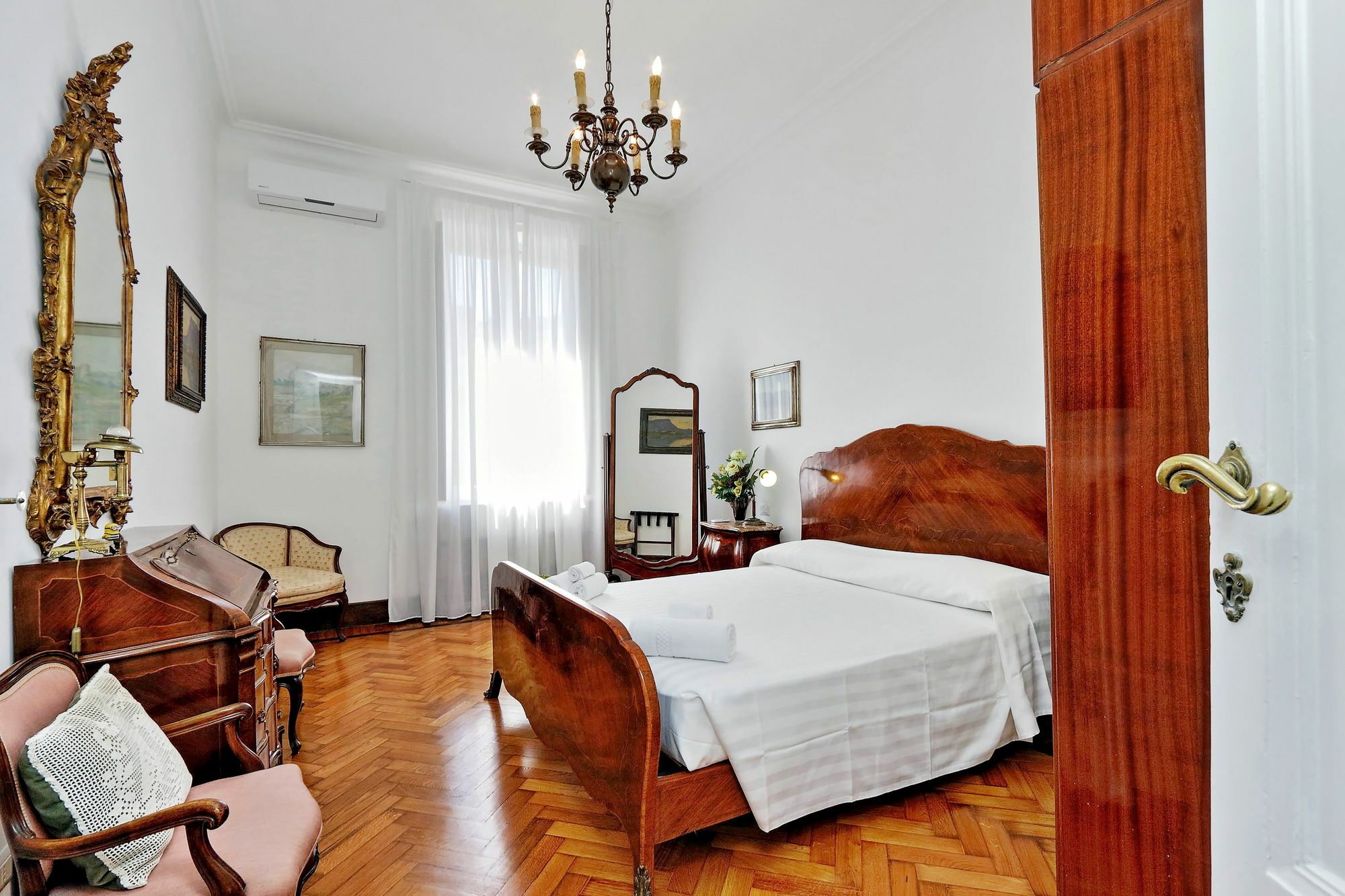 Amazing Via Veneto Roma