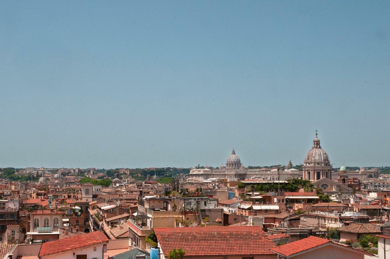 Scalinata Di Spagna 3* Roma