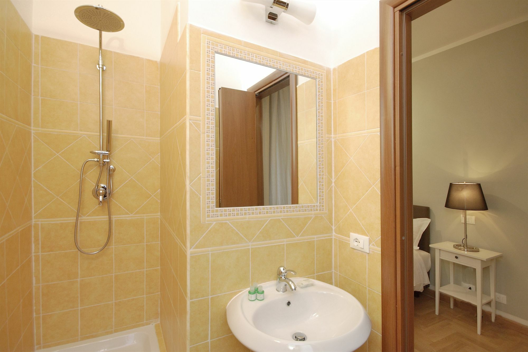 Unique Trastevere Appartamento *