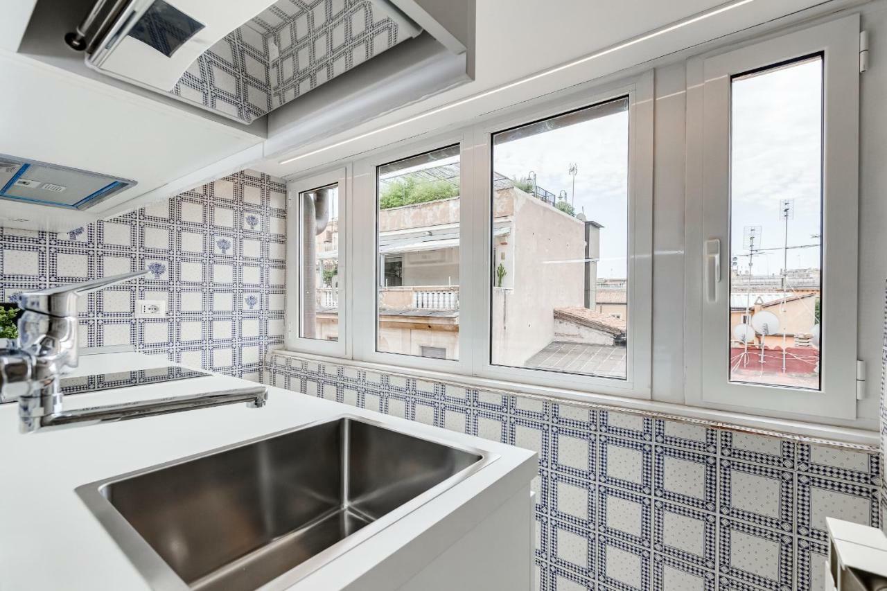 Frattina Luxury Flats *