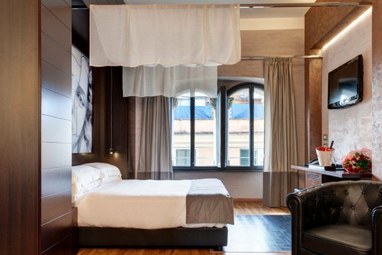 Dharma Luxury 4* Rome