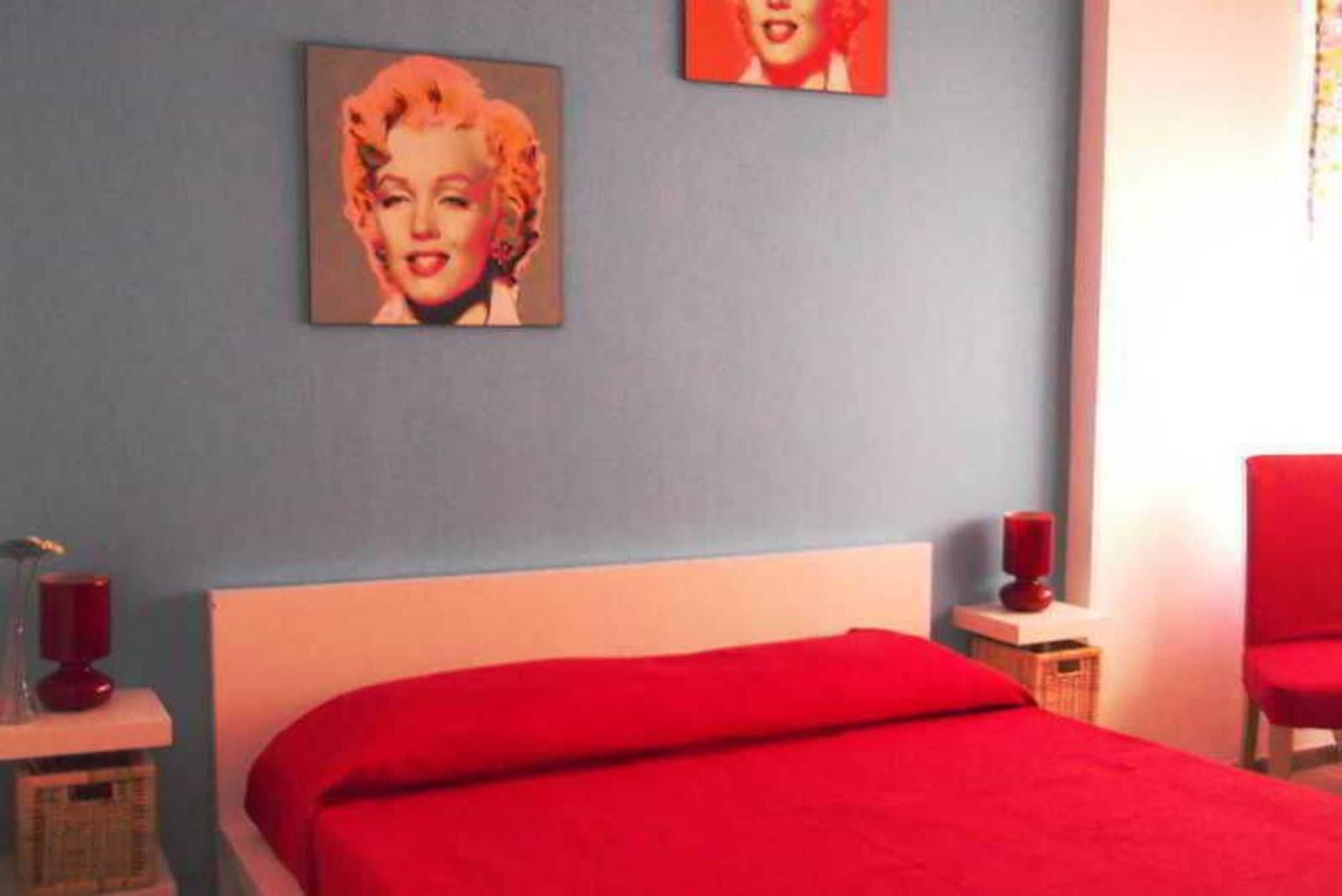 Art In Vatican Bed & Breakfast