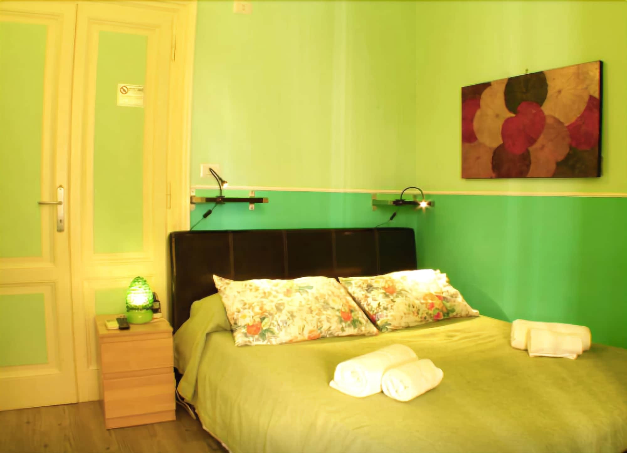 Eat&sleep Bed & Breakfast *